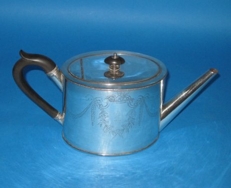 18th Century Old Sheffield Plate Silver Teapot. Circa 1780. - Click to enlarge and for full details.