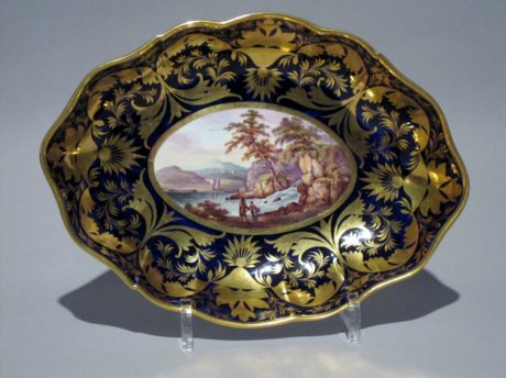 DERBY Porcelain Dessert Dish. Circa 1815. - Click to enlarge and for full details.