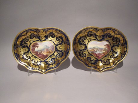 DERBY Porcelain. Pair of Dessert Dishes. Circa 1815. - Click to enlarge and for full details.