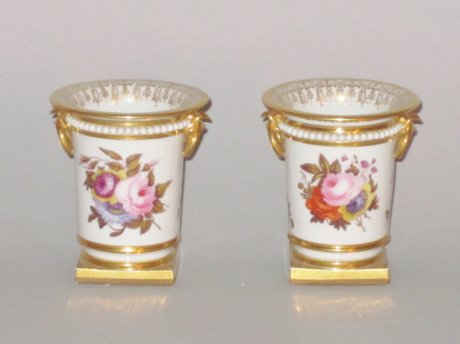 PAIR FLIGHT BARR & BARR WORCESTER SPILL VASES - Click to enlarge and for full details.