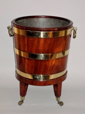 LATE 18TH CENTURY MAHOGANY BUCKET/JARDINIERE ON STAND. CIRCA 1790 - Click to enlarge and for full details.
