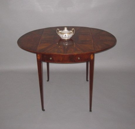 GEORGE III MAHOGANY PEMBROKE TABLE CIRCA 1780 - Click to enlarge and for full details.