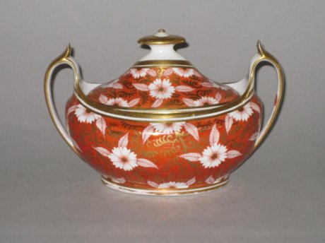 SPODE SUCRIER & COVER, CIRCA 1810. - Click to enlarge and for full details.