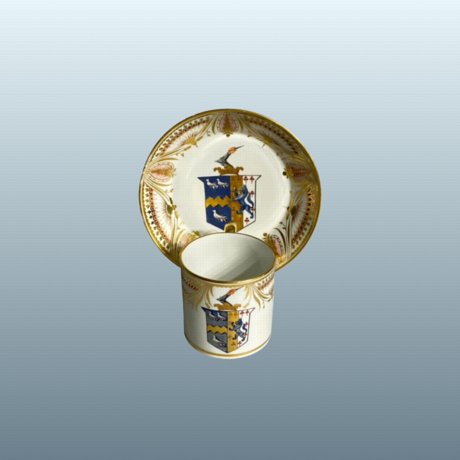 A BARR WORCESTER ARMORIAL COFFEE CAN & SAUCER, CIRCA 1800. - Click to enlarge and for full details.