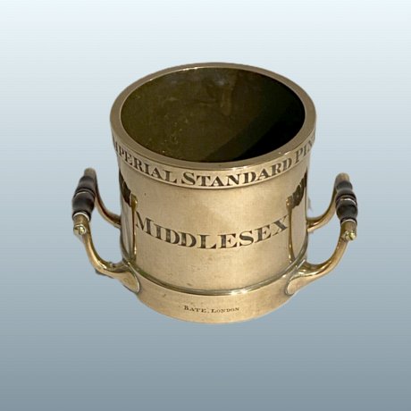 ​A MID 19th CENTURY IMPERIAL STANDARD PINT CAPACITY MEASURE FOR MIDDLESEX - Click to enlarge and for full details.