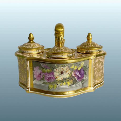 ​BARR FLIGHT AND BARR WORCESTER PORCELAIN  INKWELL CIRCA 1804-13 - Click to enlarge and for full details.