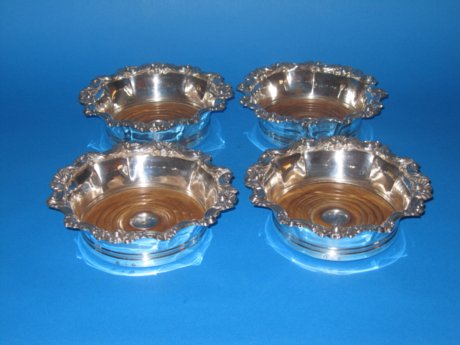Set of four Old Sheffield plate silver wine coasters by Mathew Boulton - Click to enlarge and for full details.
