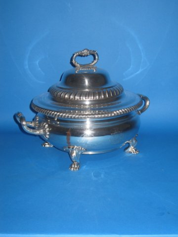Old Sheffield Plate silver Tureen & Cover, circa 1810 - Click to enlarge and for full details.