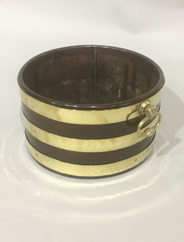 A shallow mahogany & brass bound bucket, circa 1800 - Click to enlarge and for full details.