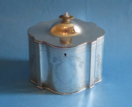 18th Century Tea Caddy, circa 1780 - Click to enlarge and for full details.