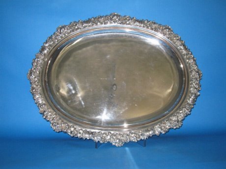 Rare large Old Sheffield Plate silver Serving platter, circa 1815. - Click to enlarge and for full details.