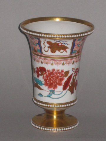 Spode pocelain Imari Trumpet Vase, circa 1815. - Click to enlarge and for full details.